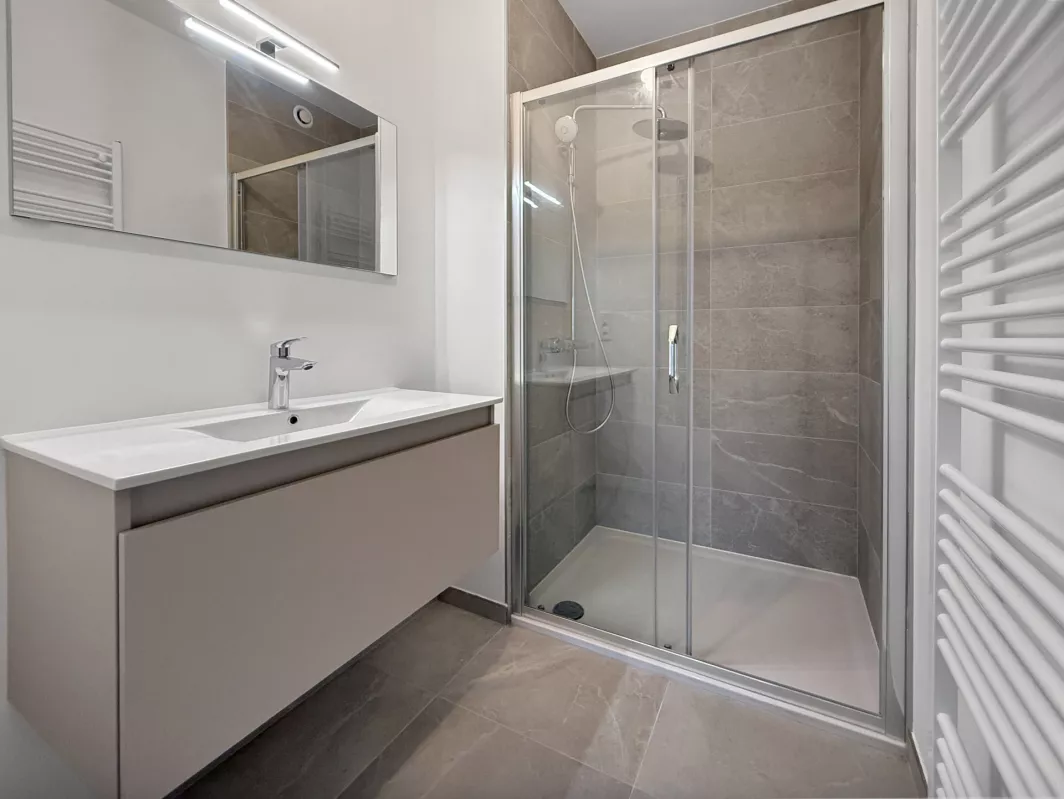 Image de APPARTEMENT RECENT 2 CHAMBRES - COURT-SAINT-ETIENNE
