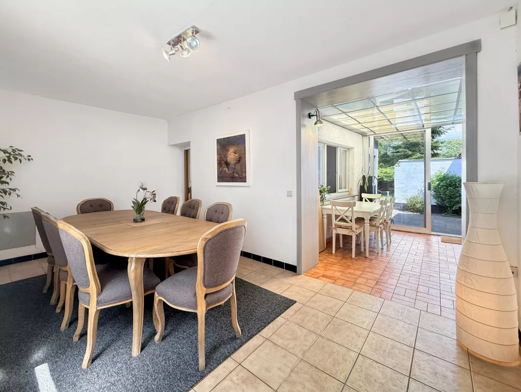 Image de Maison RENOVEE de 230 m² + Un espace de 185 m² A RENOVER - Nethen