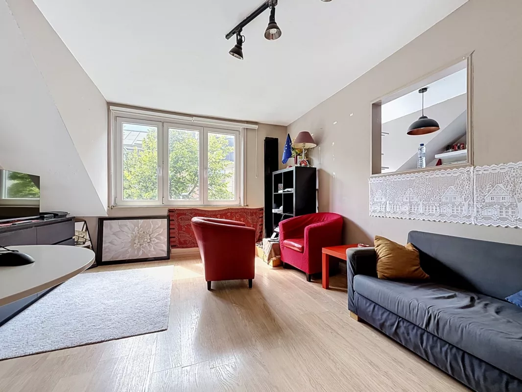 Image de MAISON DE RAPPORT A RENOVER - 5 UNITES - ETTERBEEK
