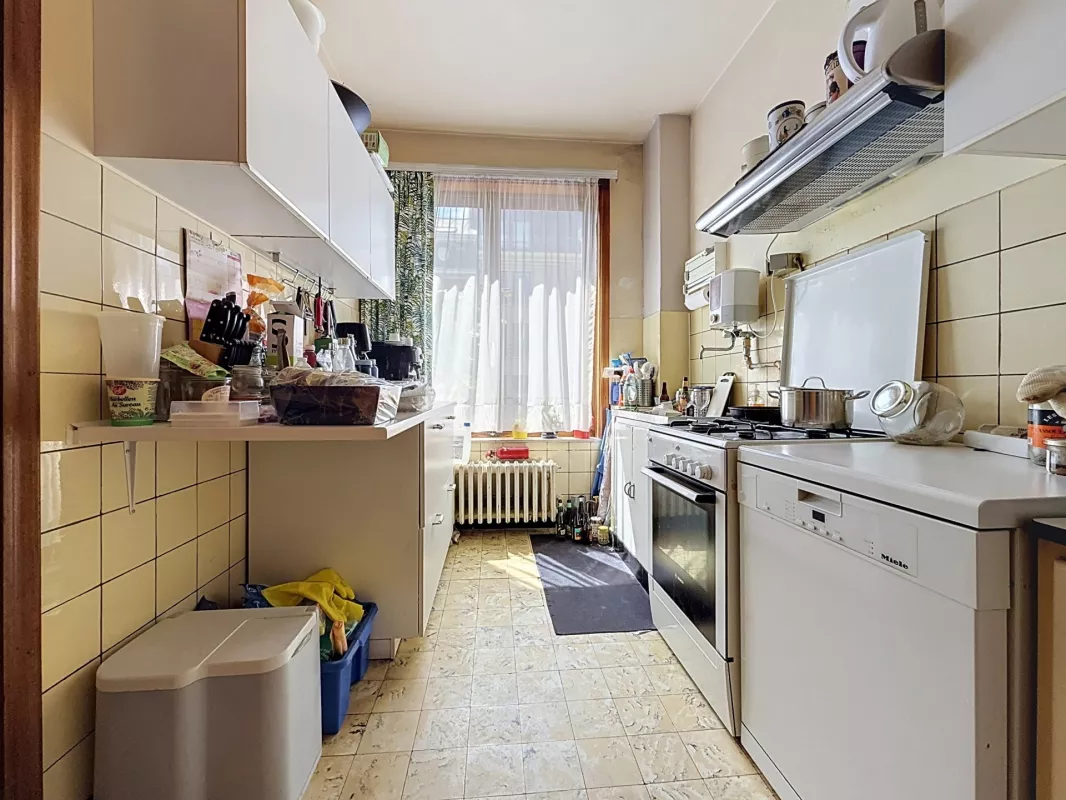 Image de MAISON DE RAPPORT A RENOVER - 5 UNITES - ETTERBEEK