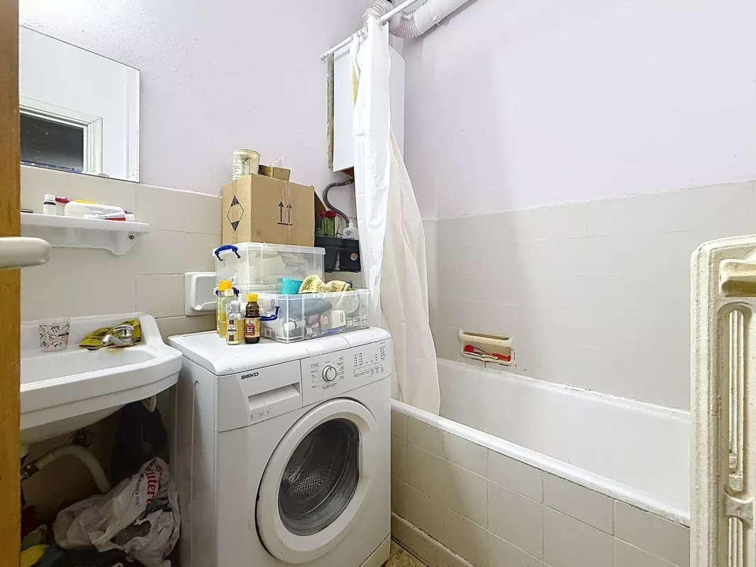 Image de MAISON DE RAPPORT A RENOVER - 5 UNITES - ETTERBEEK
