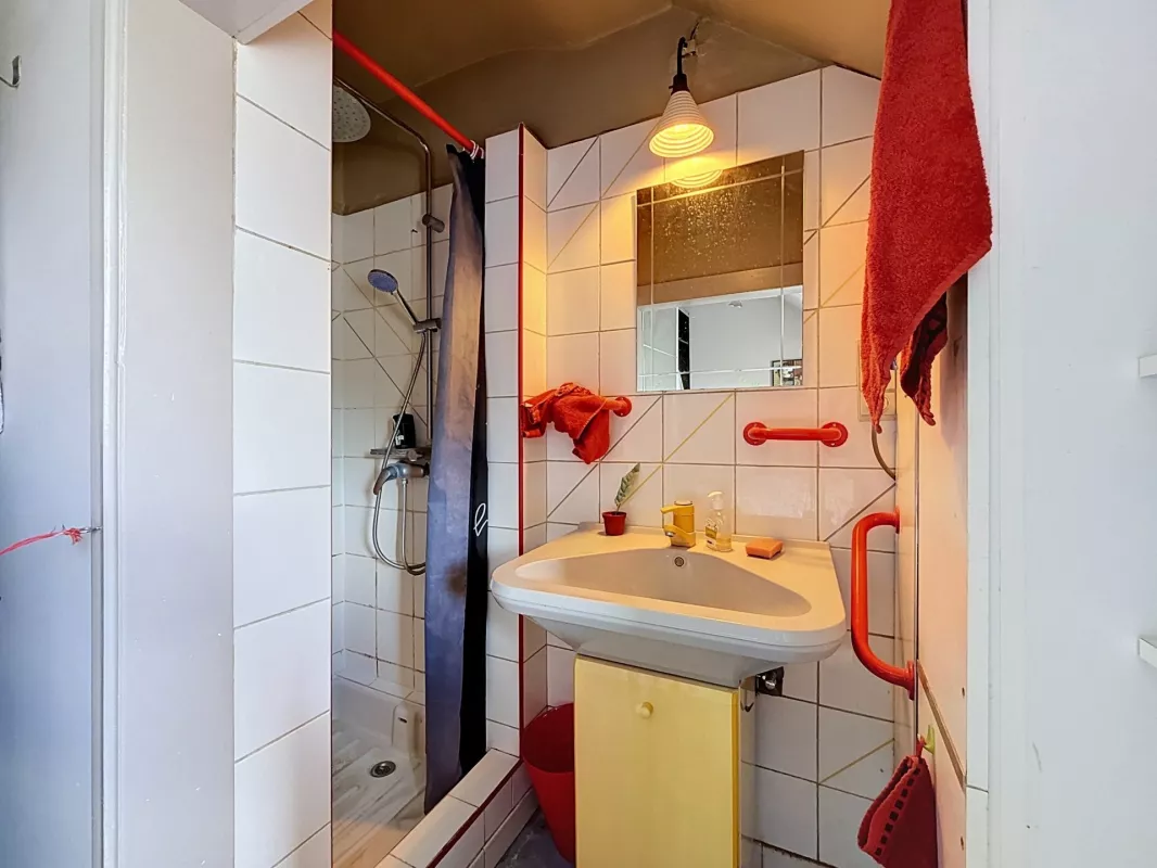 Image de MAISON DE RAPPORT A RENOVER - 5 UNITES - ETTERBEEK