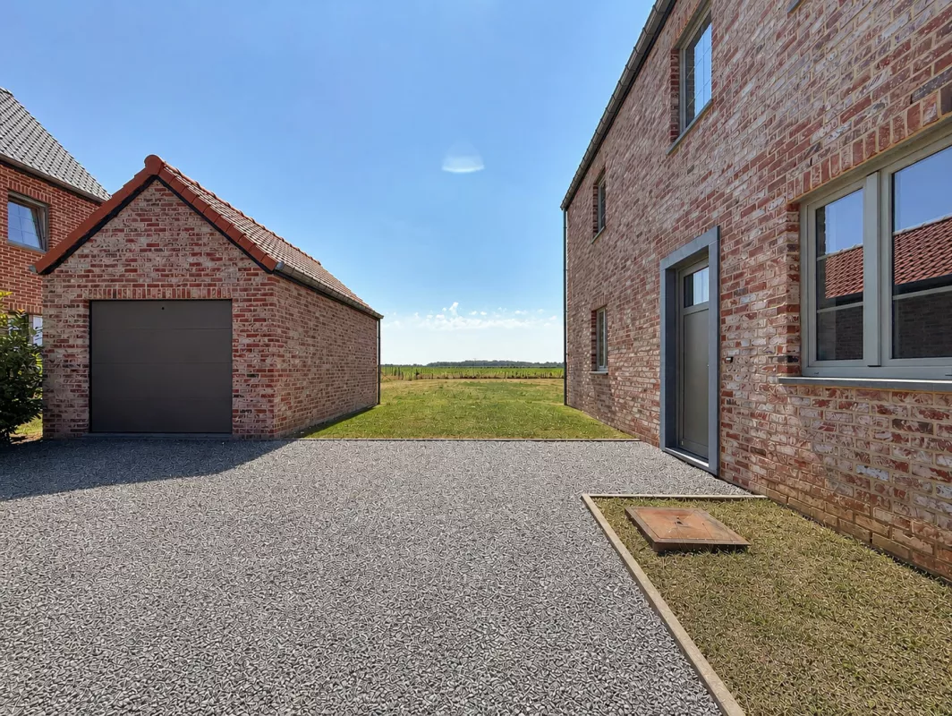 Image de VILLA NEUVE A BEAUVECHAIN - VUE SUR LES CHAMPS - BEAUVECHAIN