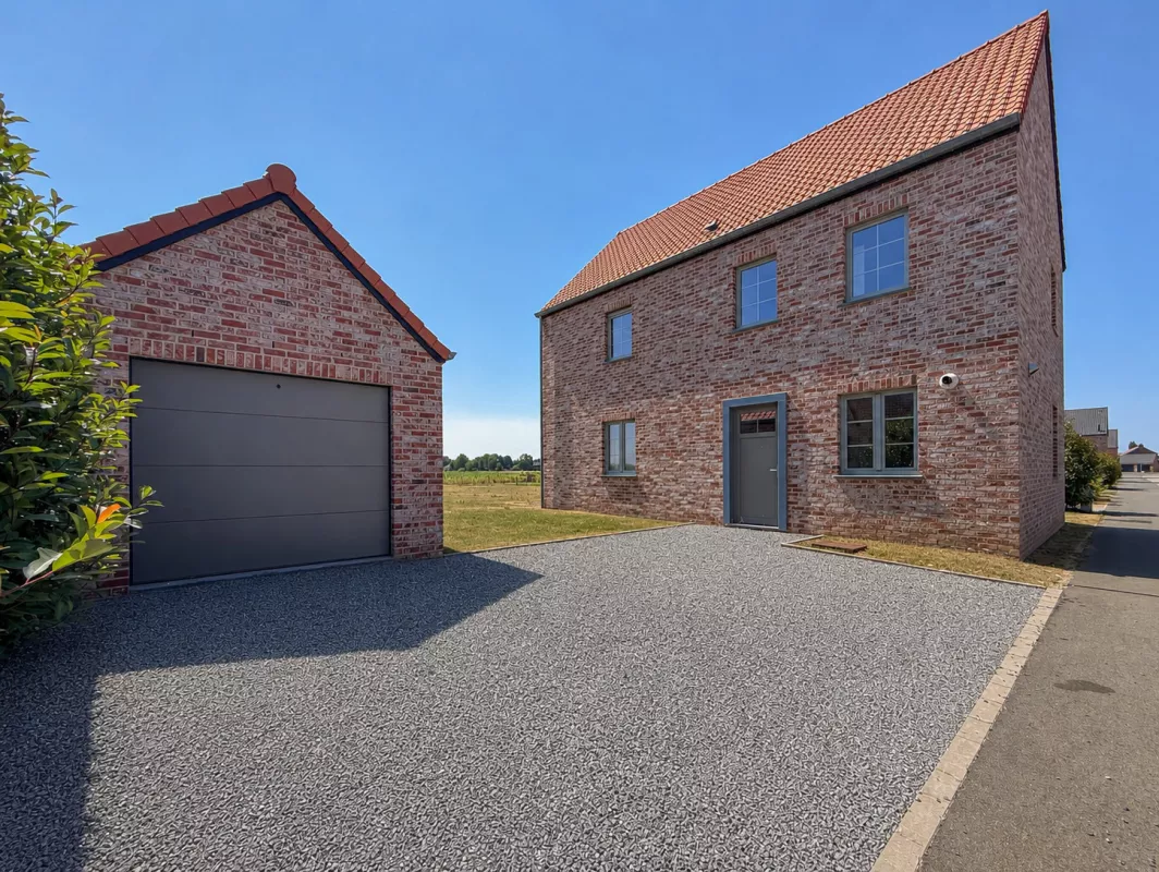 Image de VILLA NEUVE A BEAUVECHAIN - VUE SUR LES CHAMPS - BEAUVECHAIN