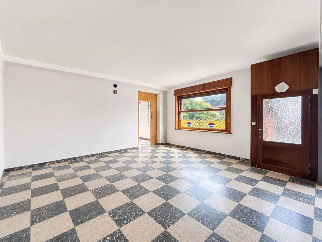 Image de NETHEN - MAISON DE 245 M³ HABITABLE - Nethen