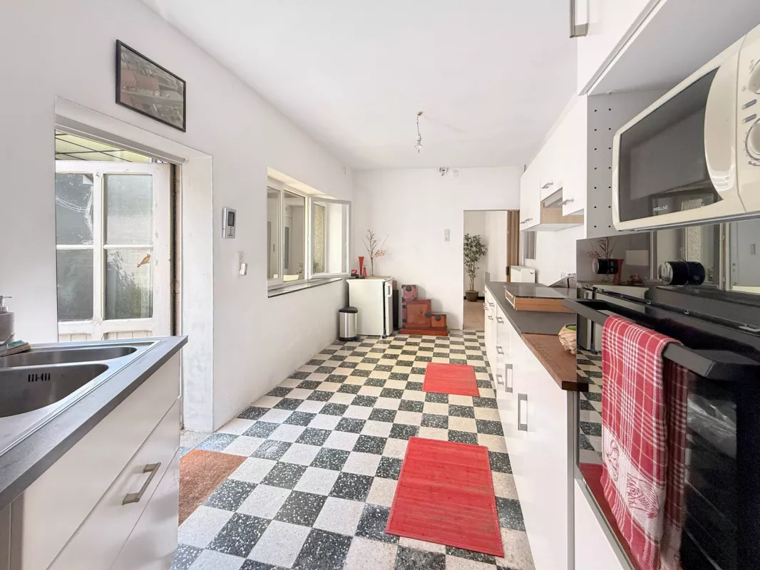 Image de NETHEN - MAISON DE 245 M³ HABITABLE - Nethen