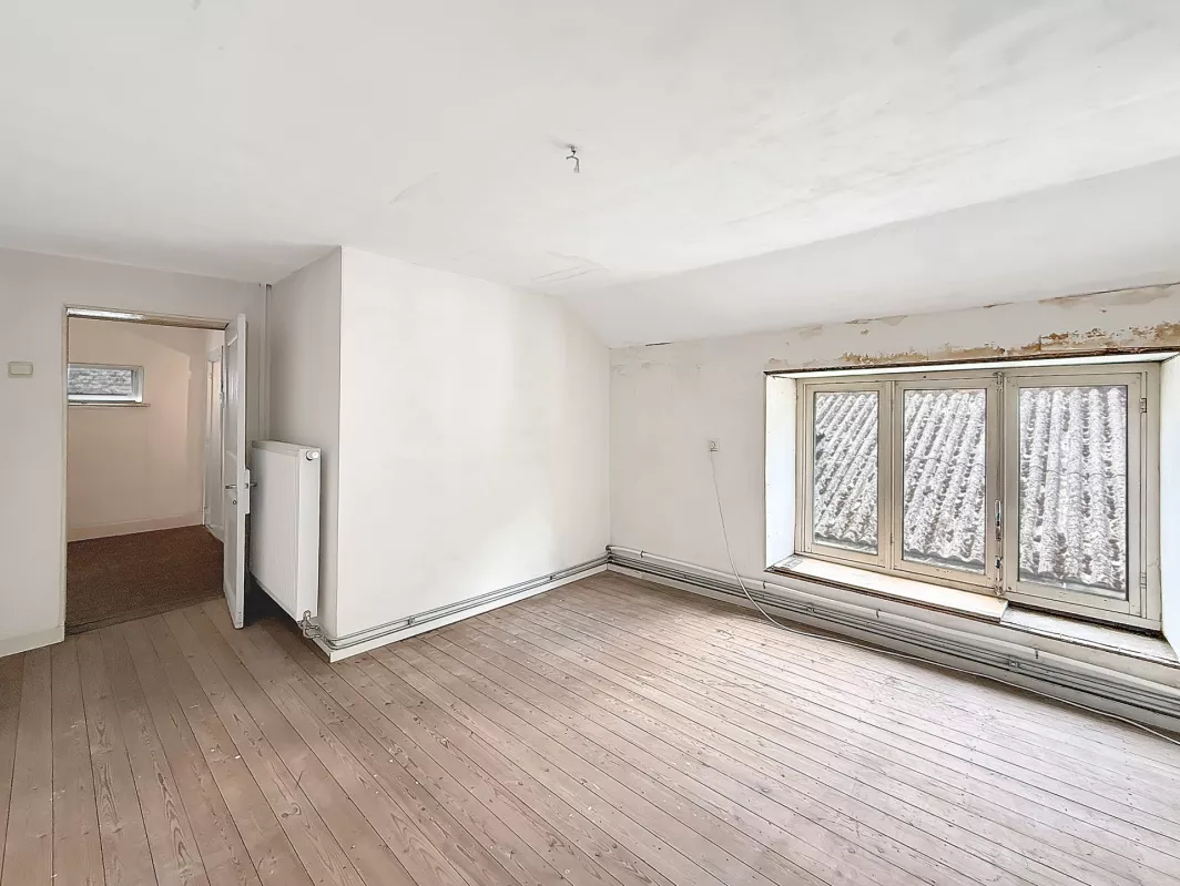 Image de NETHEN - MAISON DE 245 M³ HABITABLE - Nethen