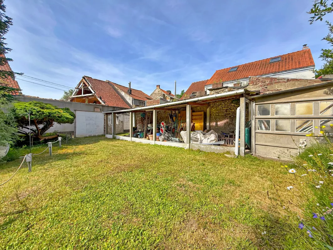 Image de NETHEN - MAISON DE 245 M³ HABITABLE - Nethen