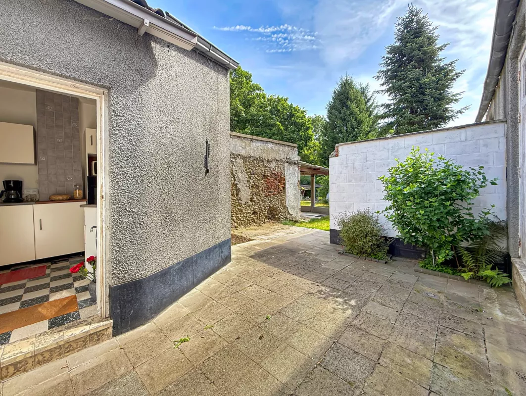Image de NETHEN - MAISON DE 245 M³ HABITABLE - Nethen