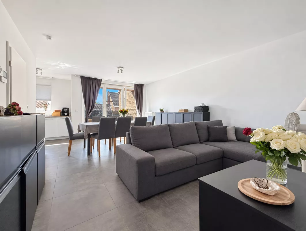 Image de TRES BEL APPARTEMENT 2 CHAMBRES + 2 PARKINGS - Helecine