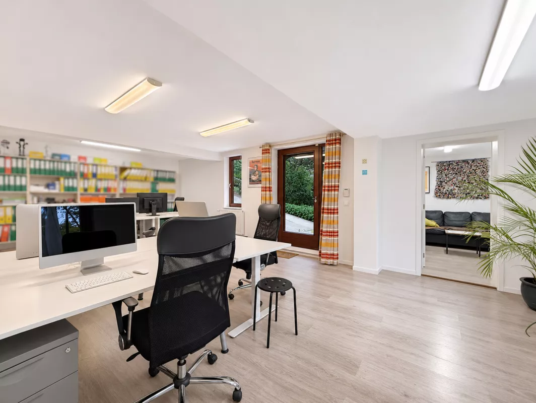 Image de MAISON 4-5 CH + ESPACE PROFESSIONNEL DE 67m² - LA HULPE